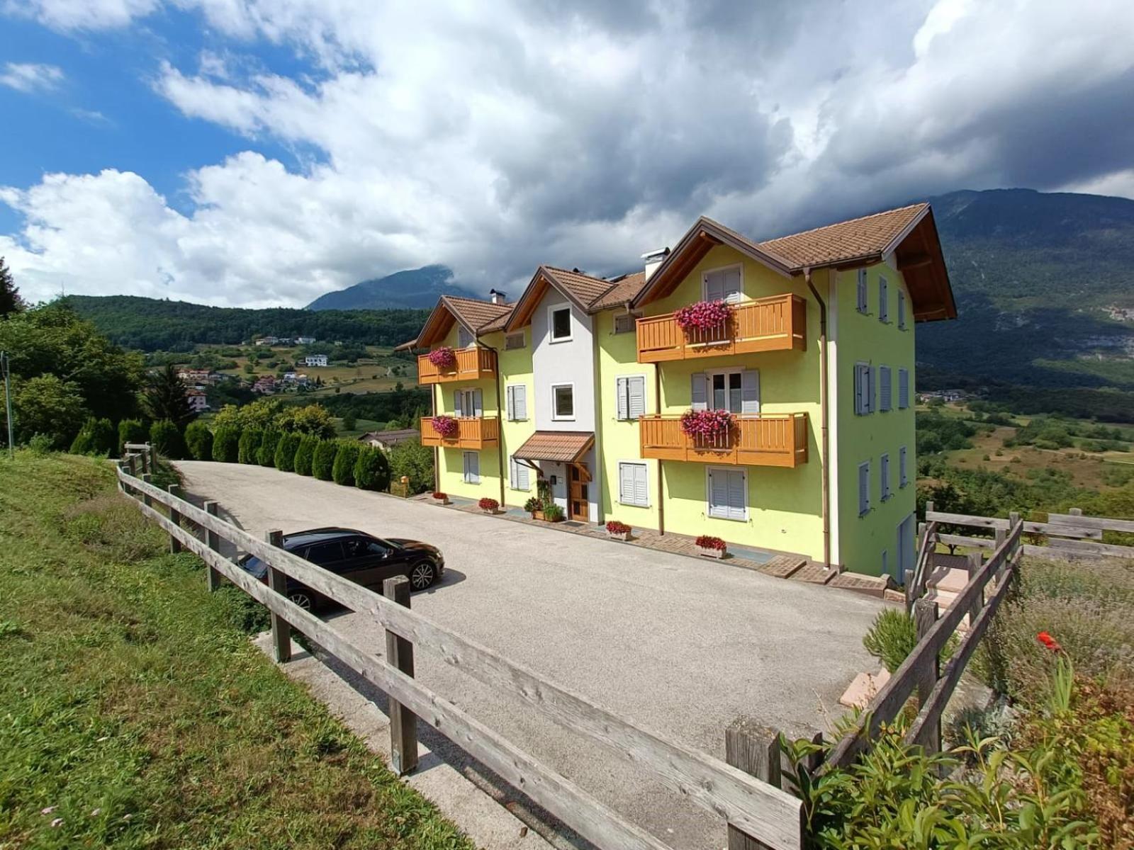 Appartamenti Viola Walter Cavedago Exteriér fotografie