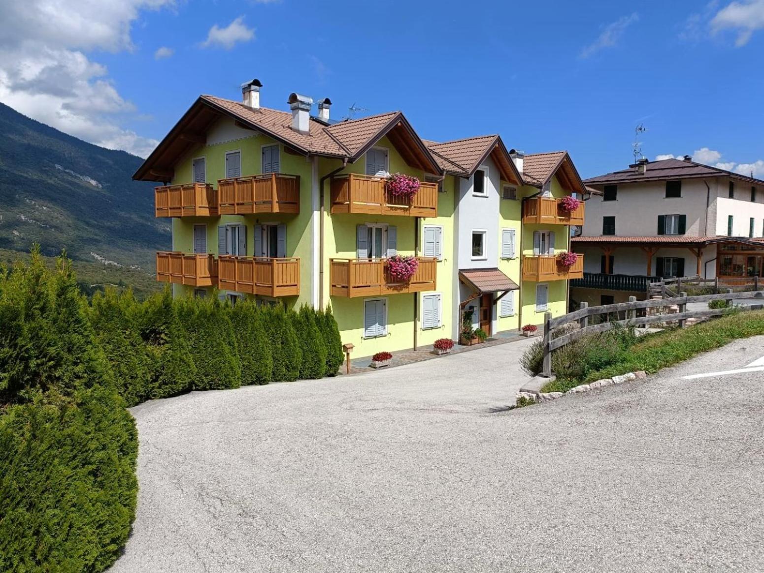 Appartamenti Viola Walter Cavedago Exteriér fotografie